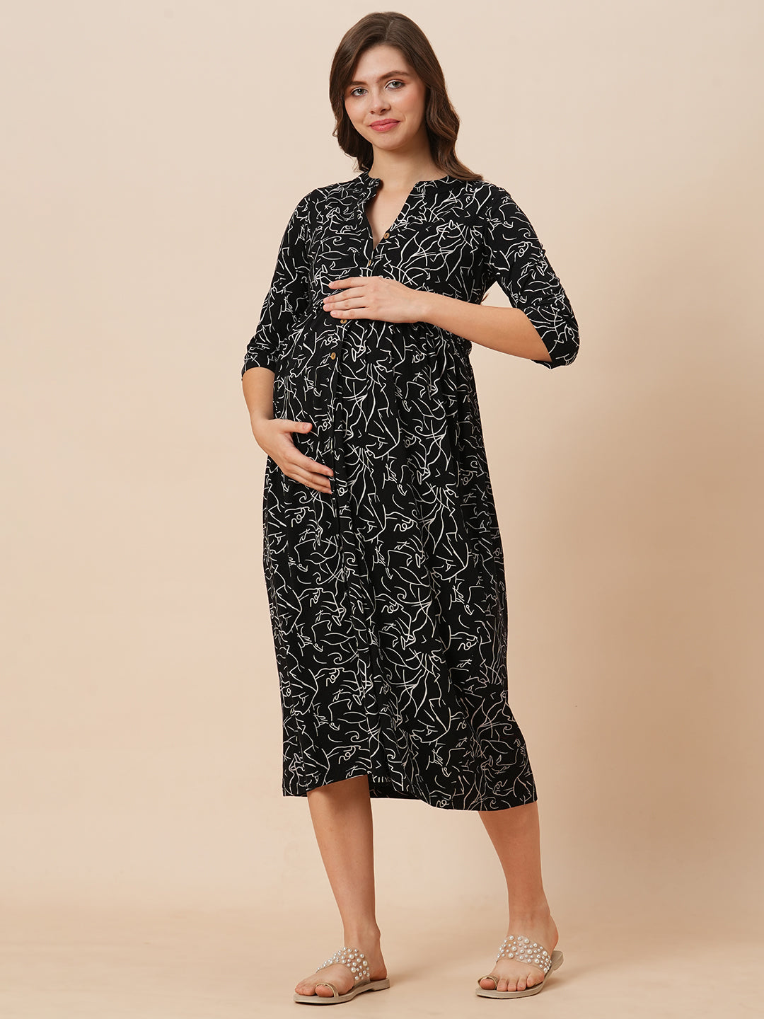 Organic Cotton Full Length Maternity Dress with 3/4th sleeves ISML021-Black line art